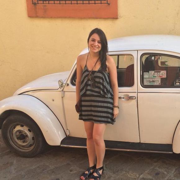 Meet your Posher, Alex