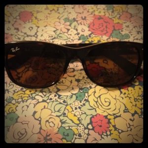 Ray-bans! New wayfarer style