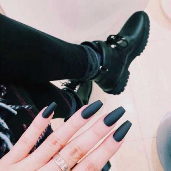 Meet your Posher, Chels