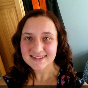 Meet your Posher, Gillian