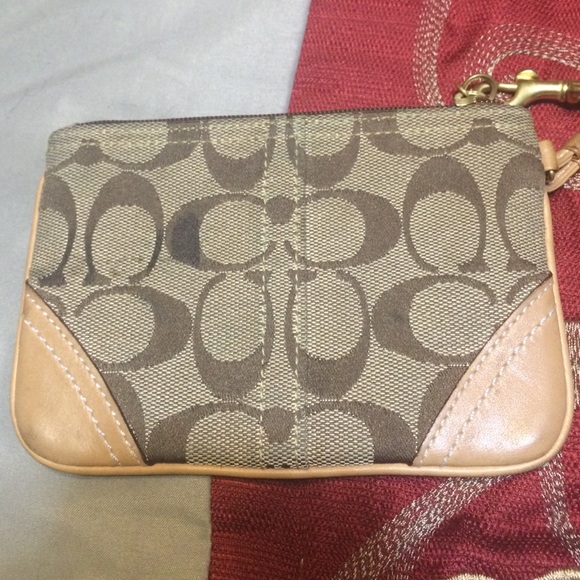Wrist bag