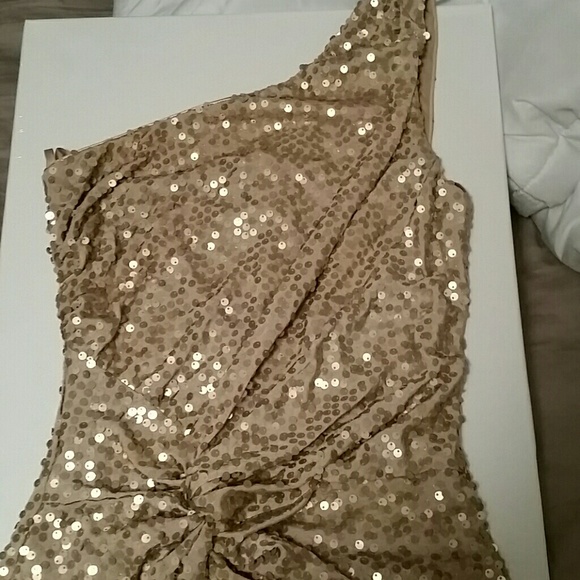 Sparkly, one shoulder mini dress - Picture 2 of 3