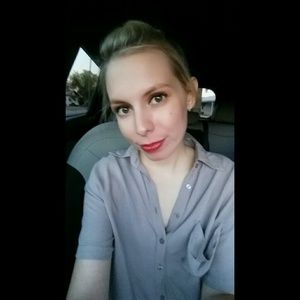 Meet your Posher, Gina