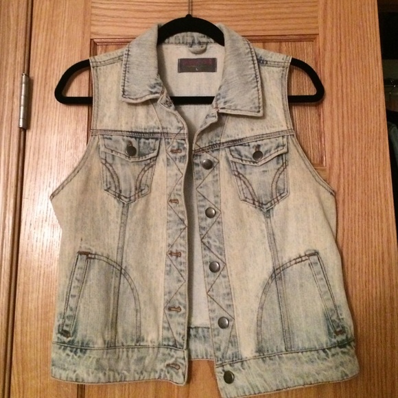 Paper Doll Jackets & Blazers - Jean vest