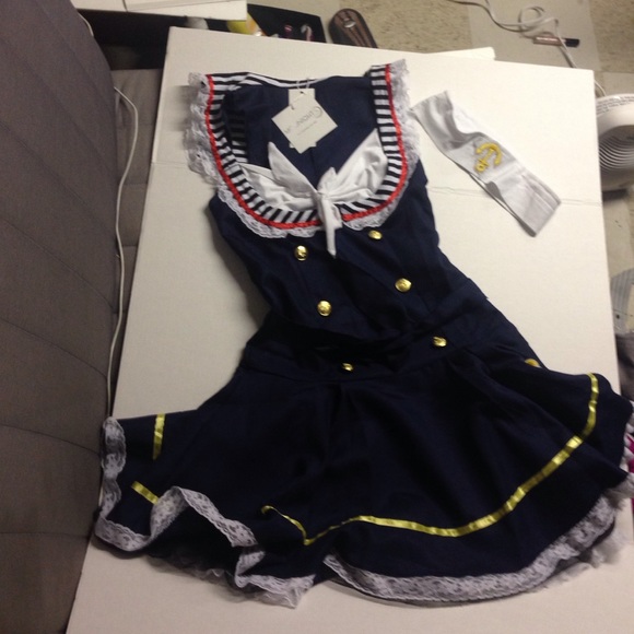 Sailor Halloween custome - Picture 2 of 2