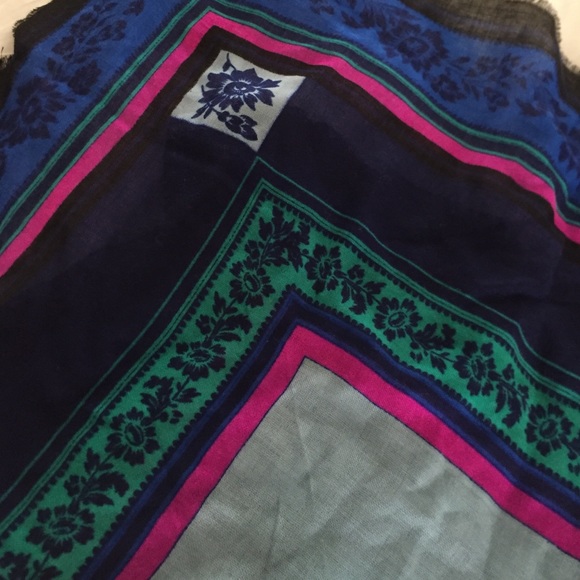 Knit Scarf... - Picture 4 of 4