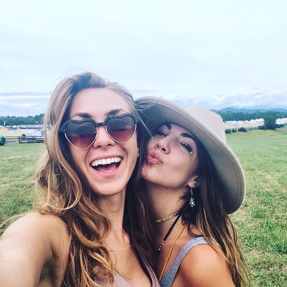 Meet your Posher, Avery