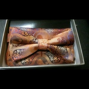 Bowtie and Hanky Set