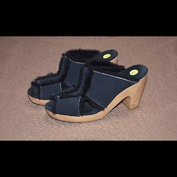 AUSSIE DOGS RUBY BLACK SHEEPSKIN SUEDE CLOGS - Picture 3 of 4