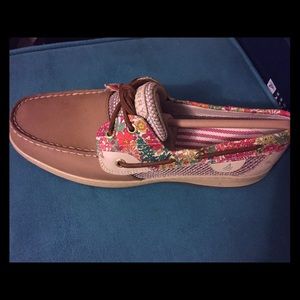 Sperry NWT Sz 11 Floral and Tan