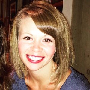 Meet your Posher, Clarissa