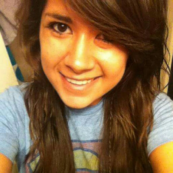 Welcome to my Closet!! (: - Picture 3 of 4