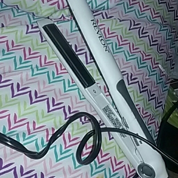 Straighten iron