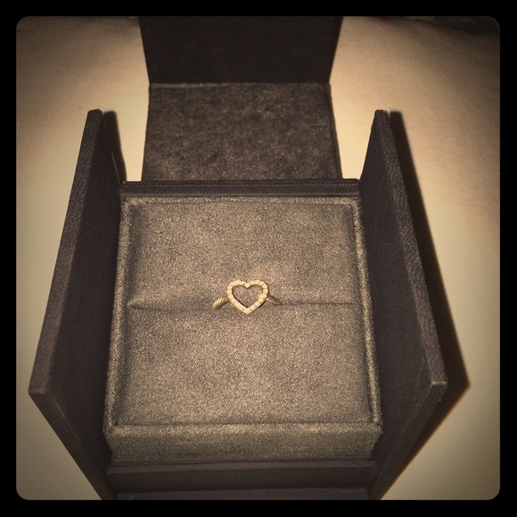 David Yurman diamond heart ring