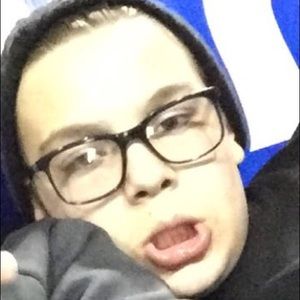 Meet your Posher, Nolan