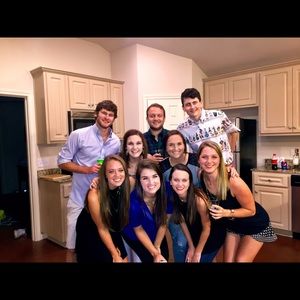 Meet your Posher, Gracie