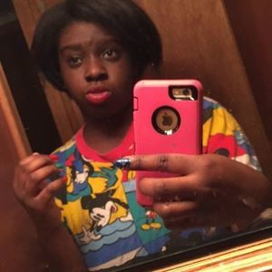 Meet your Posher, Destiny