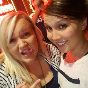 Meet your Posher, Megan