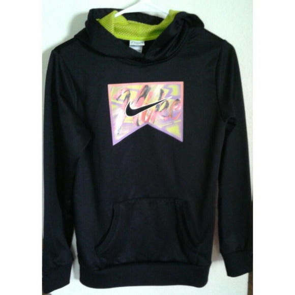 ✴Nike Sweatshirt✴