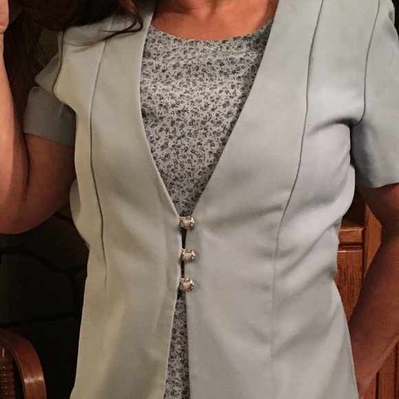Dress - Picture 1 of 4