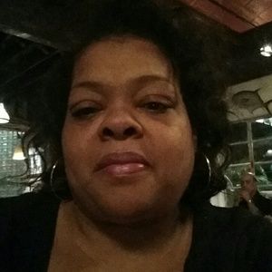 Meet your Posher, Bernadette