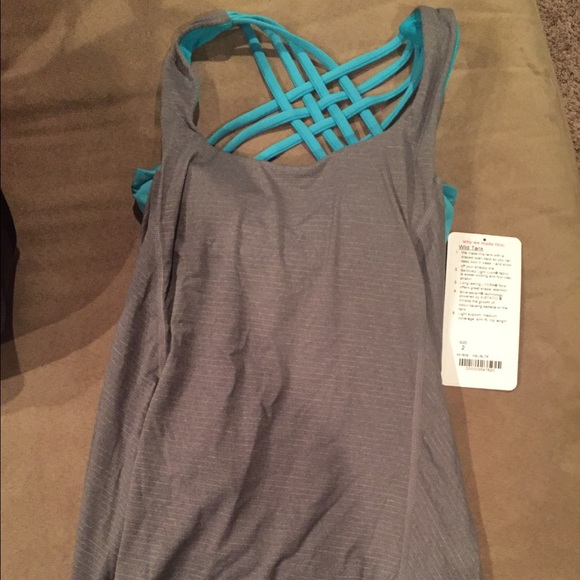 Lululemon Wild Tank sz 2