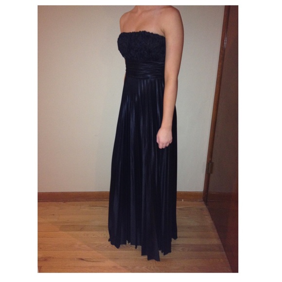 black silky prom dress