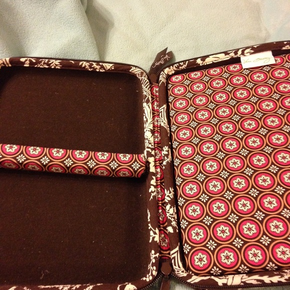 Vera Bradley laptop case - Picture 2 of 2