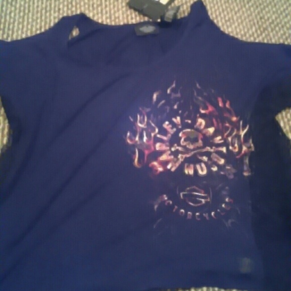 Black Harley Davidson shirt