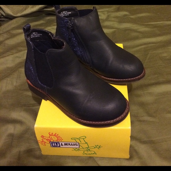 Price cut ✂️✂️✂️✂️H&m kids fall boots