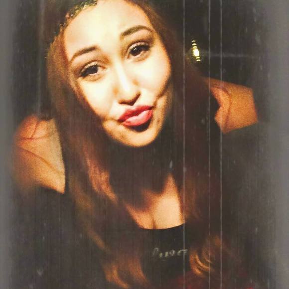 Meet your Posher, Madisonn - Picture 1 of 1