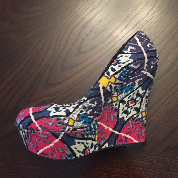 Steve Madden "Pammy" Sz 9.5 - Picture 2 of 4