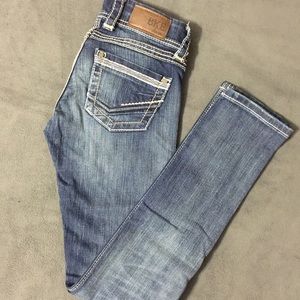 🚫SOLD ON MERC🚫BKE Buckle Stella Skinny Jean