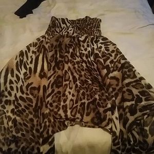 A it can be a shirt or a dress