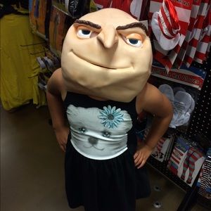 Meet your Posher, Maria