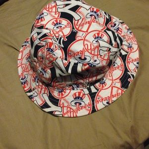 Yankees bucket hat