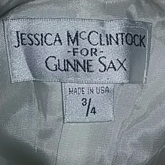 Dress - Picture 4 of 4