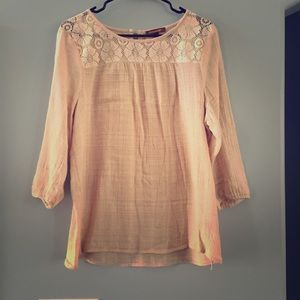 Hive and honey linen and lace top