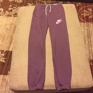 Nike Sweatpants
