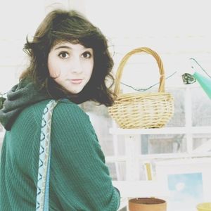 Meet your Posher, Emma