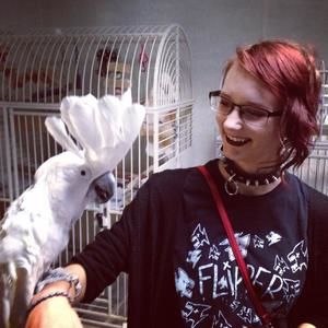 Meet your Posher, Alyssa