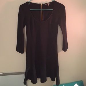 Juicy couture ponte dress with ruffled hem