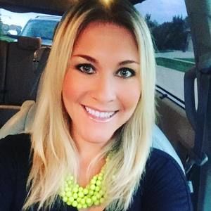 Meet your Posher, Jenn