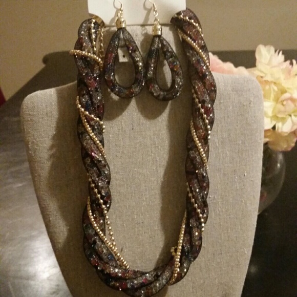 Fashion jewelry
