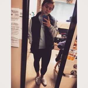 Meet your Posher, Alyssa