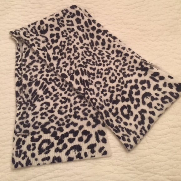 Michael Kors Scarf