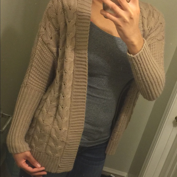 Cardigan - Picture 2 of 2