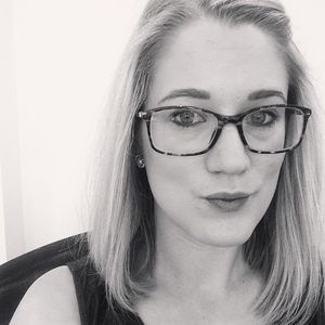 Meet your Posher, Stacy