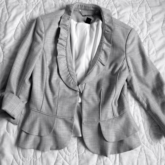 White House Black Market Jackets & Blazers - Final price!!  🎀Adorable light gray blazer🎀
