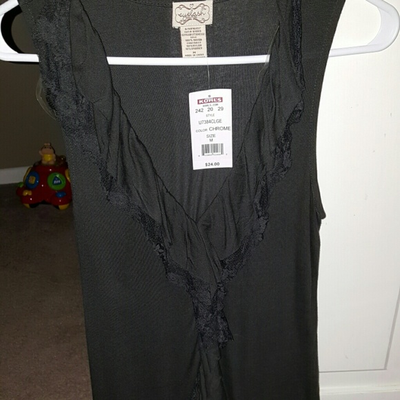 Top - Picture 1 of 3